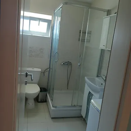 Premium Sara アパート *