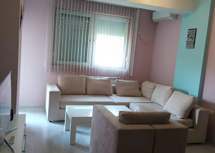 Premium Sara Апартаменты Скопье