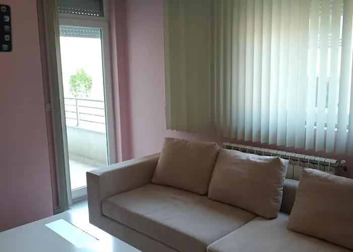 Premium Sara * Скопье